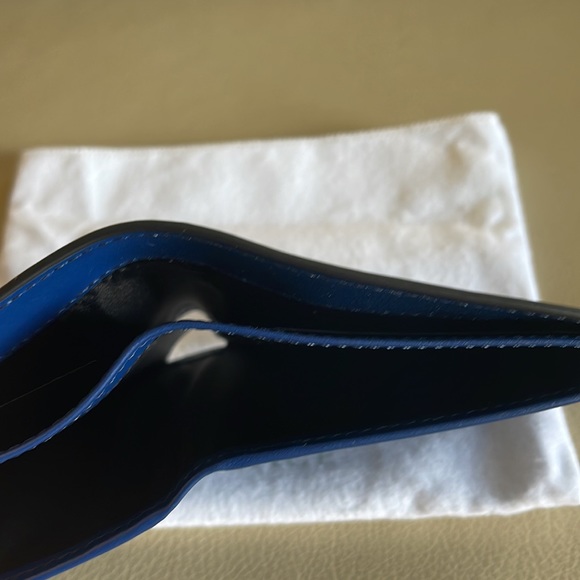 NWT NIB VERSACE MEDUSA BIFOLD WALLET BLUE CALF LEATHER W AUTHENTICATION CARD - Picture 10 of 14